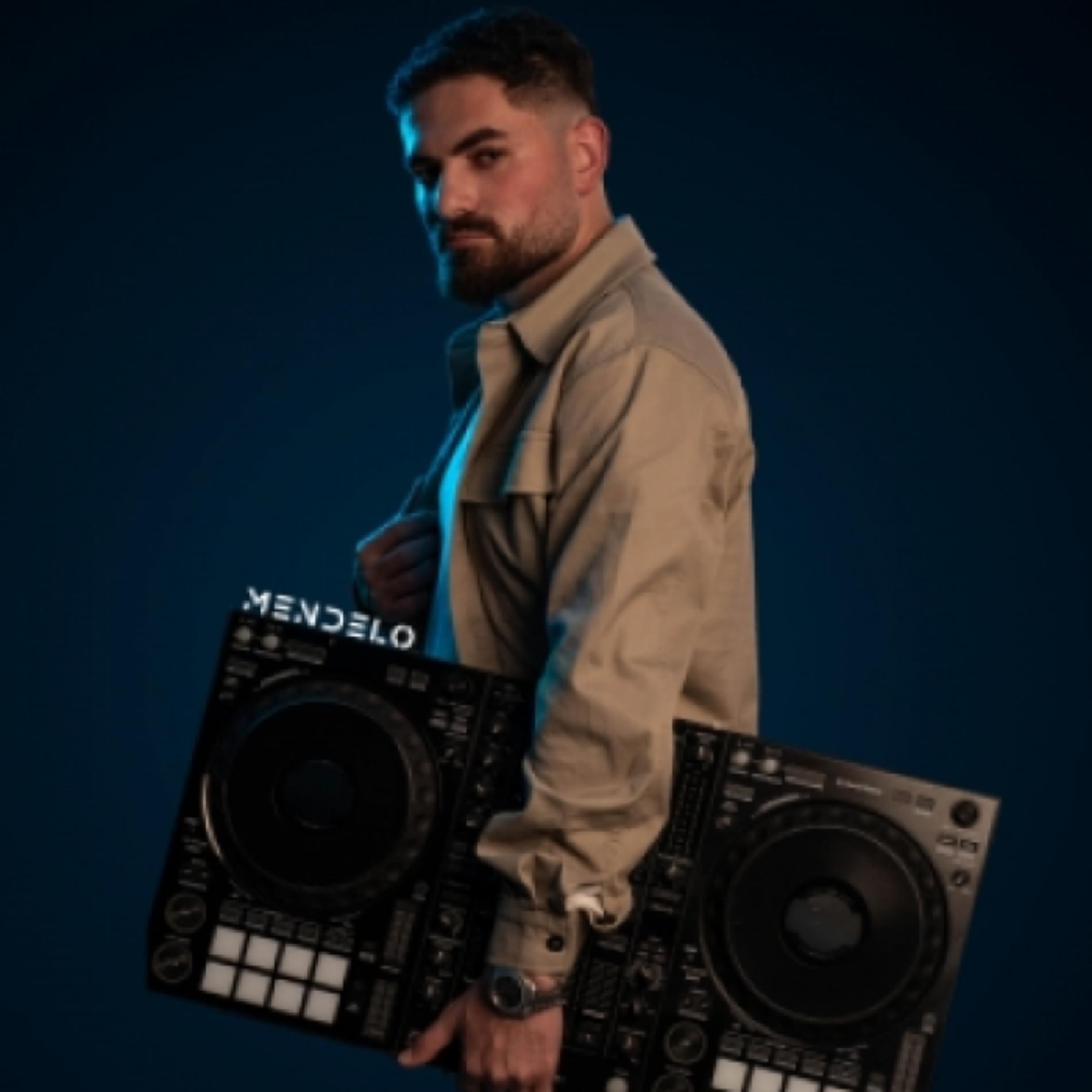 DJ Mendelo | דיג׳יי מנדלו