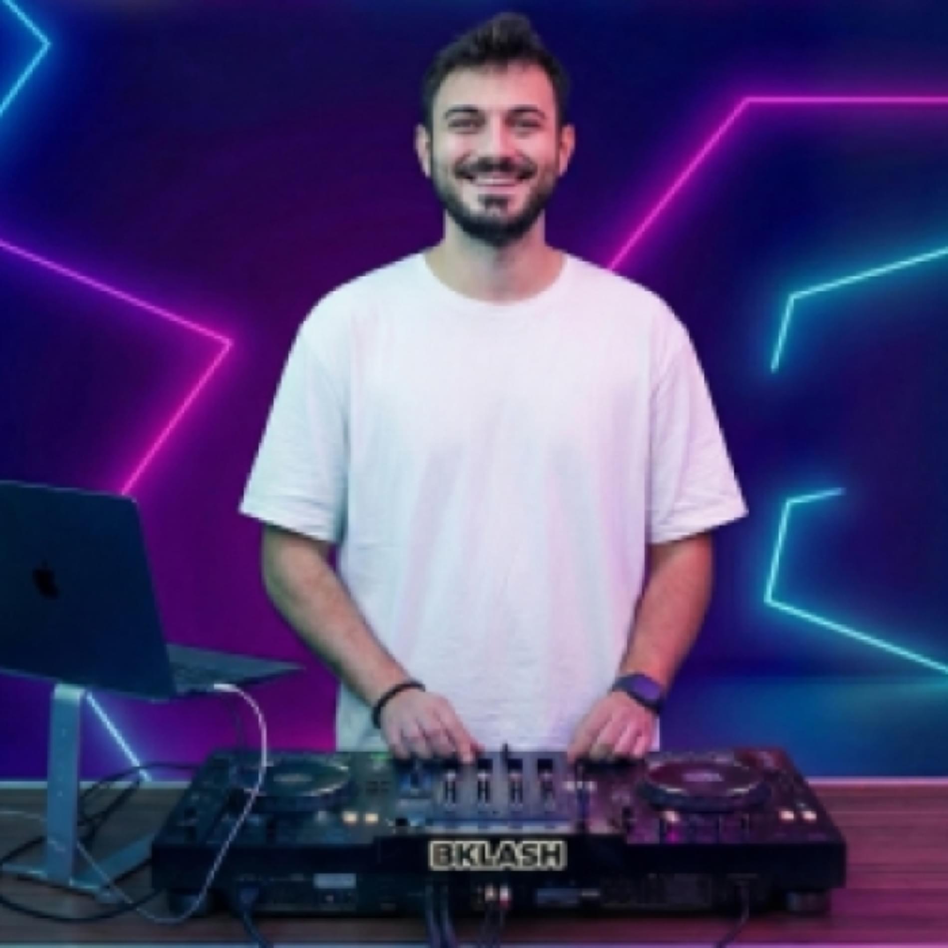 DJ Alon Bakalash | אלון בקלש