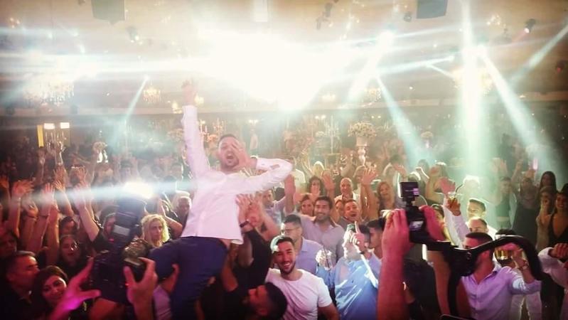 חוות דעת של Danit על !ZE DJ מושיקו שטרן - אמיר פוינט - קולי