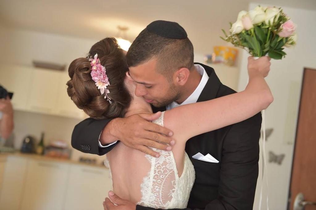 חוות דעת של Mor על נעמה עמית עיצוב שיער ואיפור