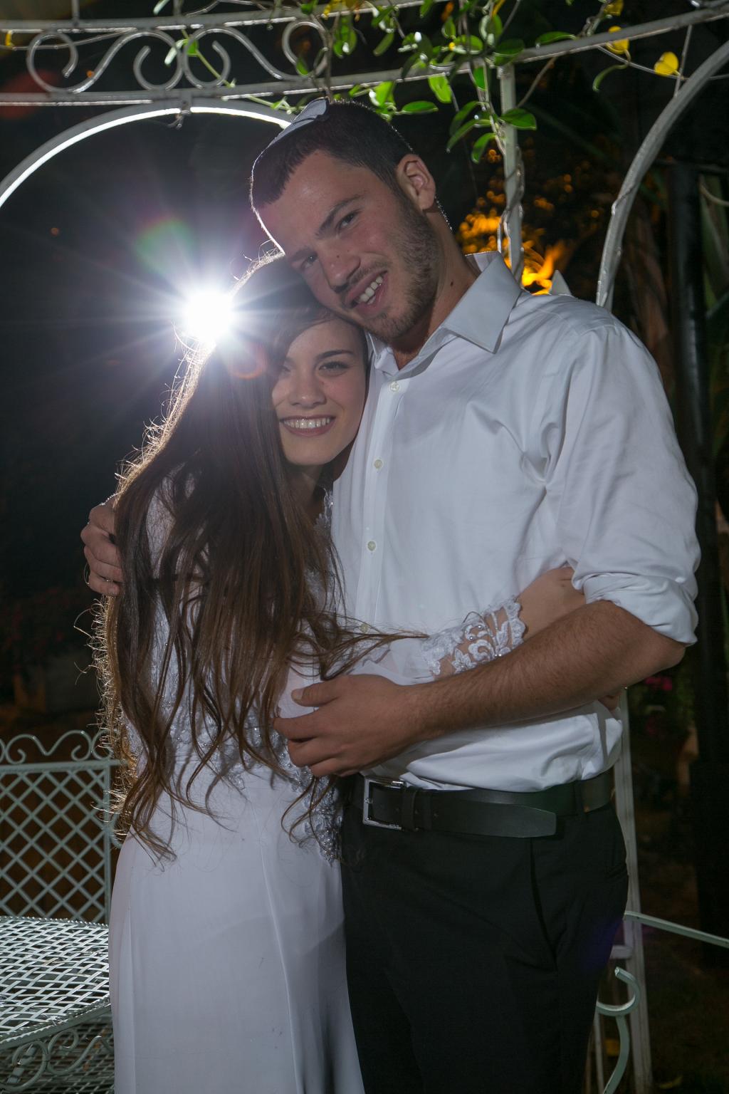 חוות דעת של yuval9114 על להקת עניין אחר