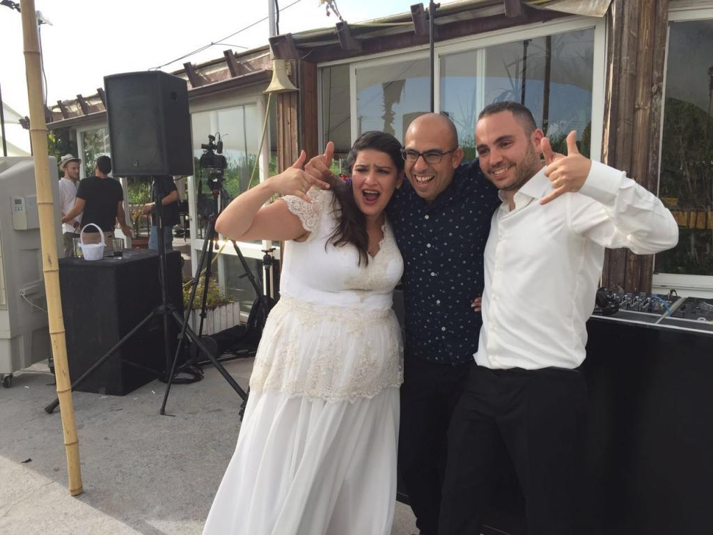 חוות דעת של חתונת שישי באביב על אופוריה - לירון ומוש - מרגישים מוסיקה!