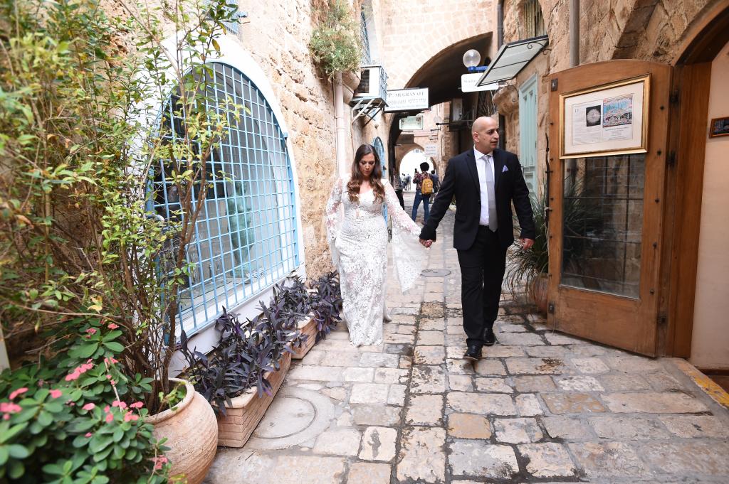 חוות דעת של Hadar על עמנואל
