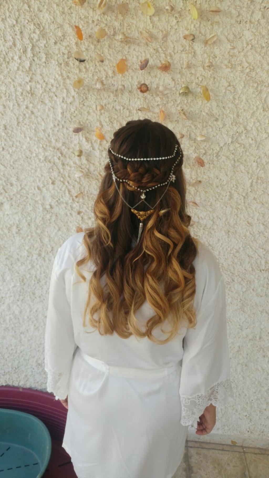 חוות דעת של noaherman1 על אסתי ביטון איפור ושיער