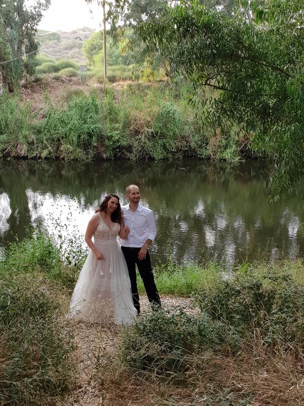 חוות דעת של yaara על ורד גלעדי שמלות כלה