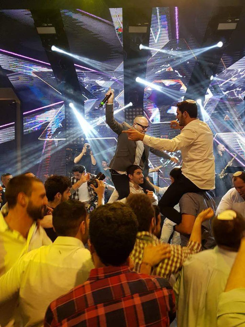 חוות דעת של shmuelshachar000 על להקת הישראלים