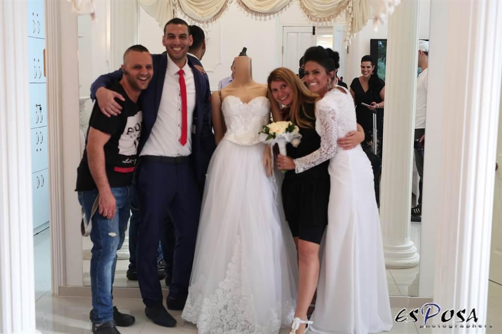 חוות דעת של Yamini Reut על מיטל גמליאל עיצוב שמלות כלה