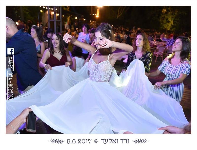 חוות דעת של Vered על אביטל ספורטה-שמלות כלה