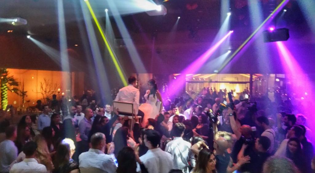 חוות דעת של Einav על דיג'יי נועם זלאיט