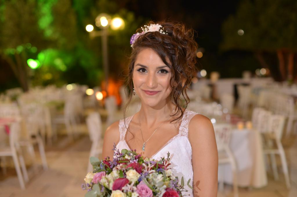 חוות דעת של Almog על טליה ניימן מאפרת ומעצבת שיער