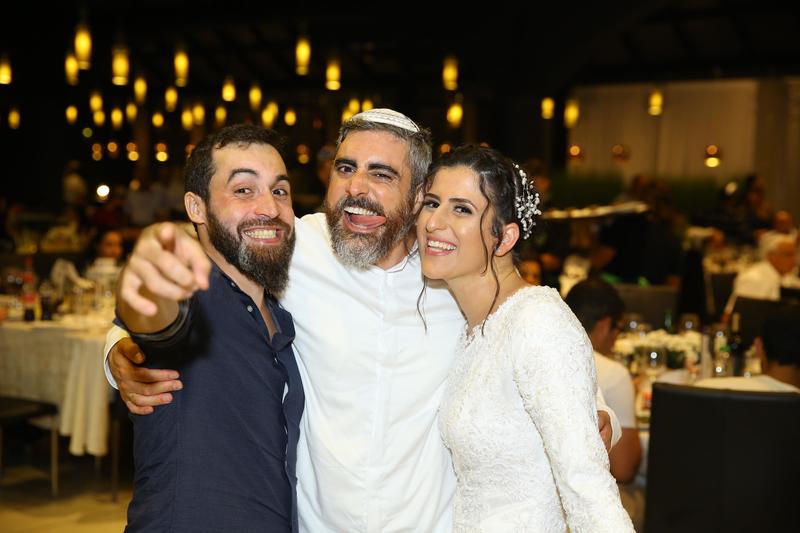 חוות דעת של Aviad על להקת המבשרים - אלירן שדה