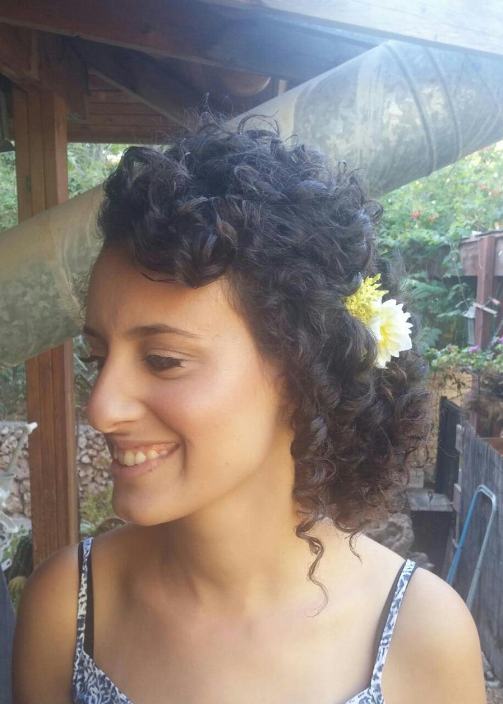 חוות דעת של Gal על מתולתלות - איפור ועיצוב שיער יפעת כהן