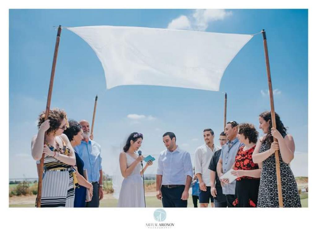 חוות דעת של Neta על ארתור ארונוב - תיעוד סיפורי חתונה