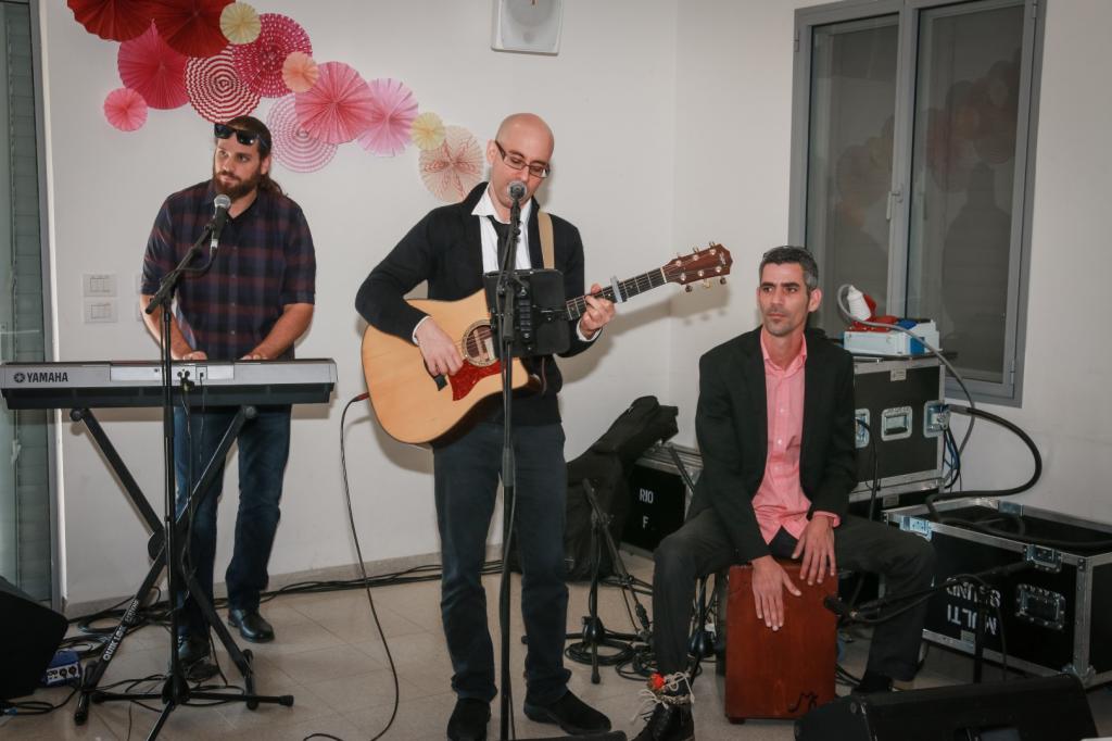 חוות דעת של לירז על נובה מוזיקה חיה לאירועים