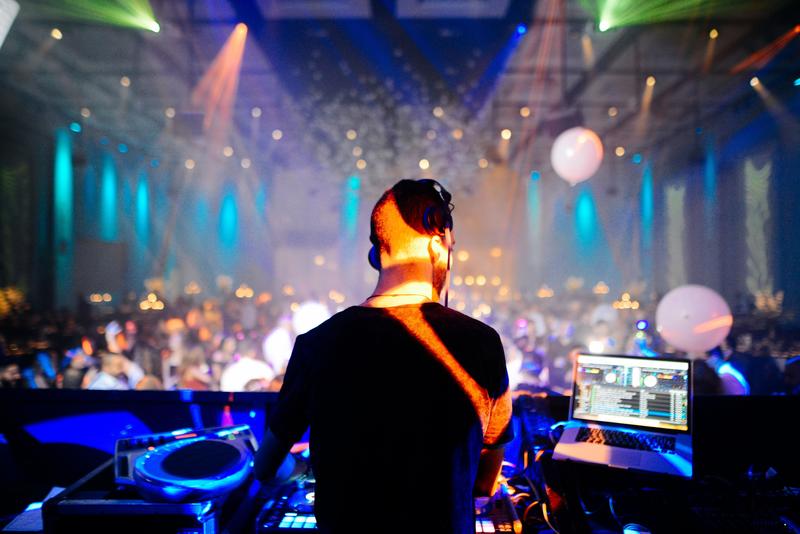 חוות דעת של צליל ניצן על DJ YANIV B. - Wedding & Club