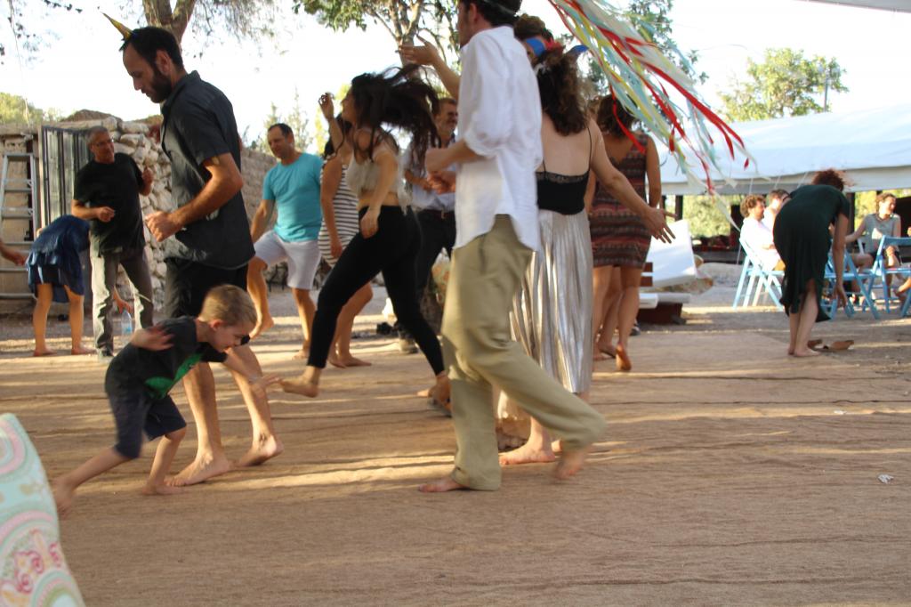 חוות דעת של Dana על דיג'יי אודי ארליך