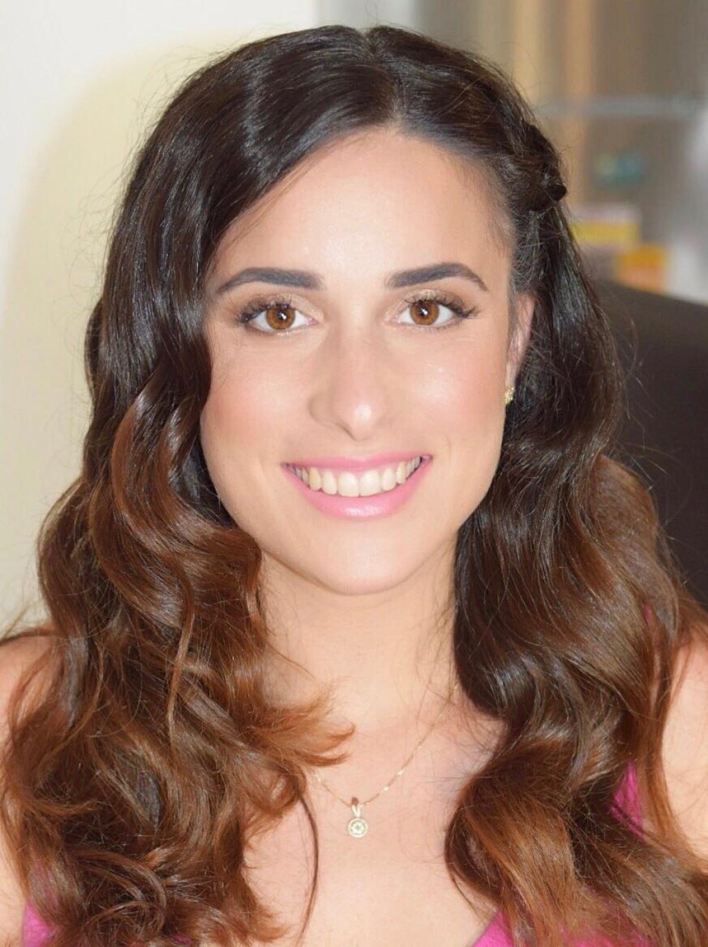 חוות דעת של Daniela על מירב יער